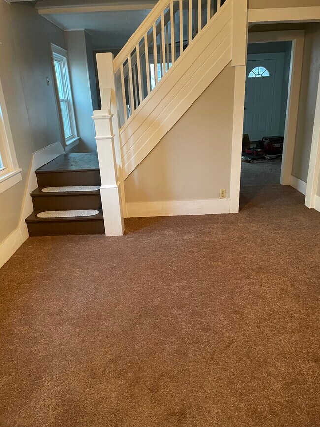 Foto del edificio - 305 N 3rd St