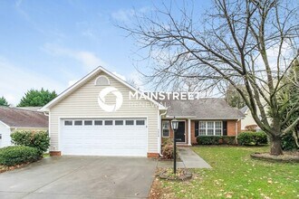 Building Photo - 3020 Kaymoore Dr
