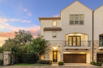 Building Photo - 6008 Potomac Park Dr
