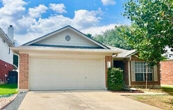 Building Photo - 2210 Drue Ln