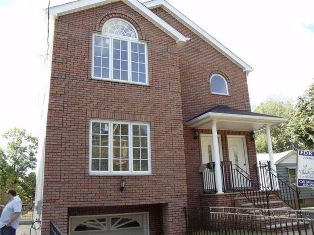 Primary Photo - 4151 Amboy Rd