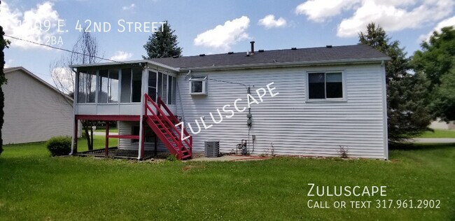 Building Photo - This won't last long!  Newly remodeled 3 b...