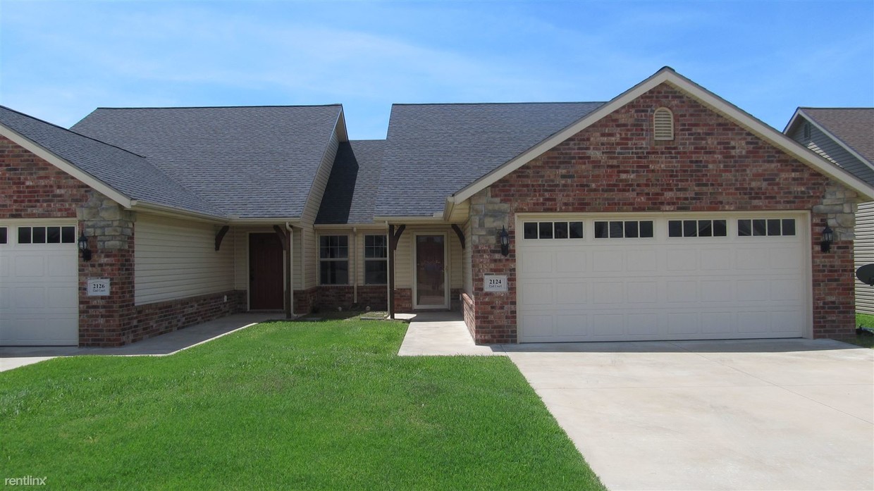 Foto principal - 2 br, 2 bath Duplex - 2124 E 32nd Ct