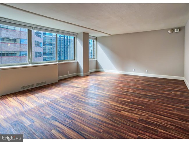 Foto del edificio - 1815 John f Kennedy Boulevard Unit 2B-1507