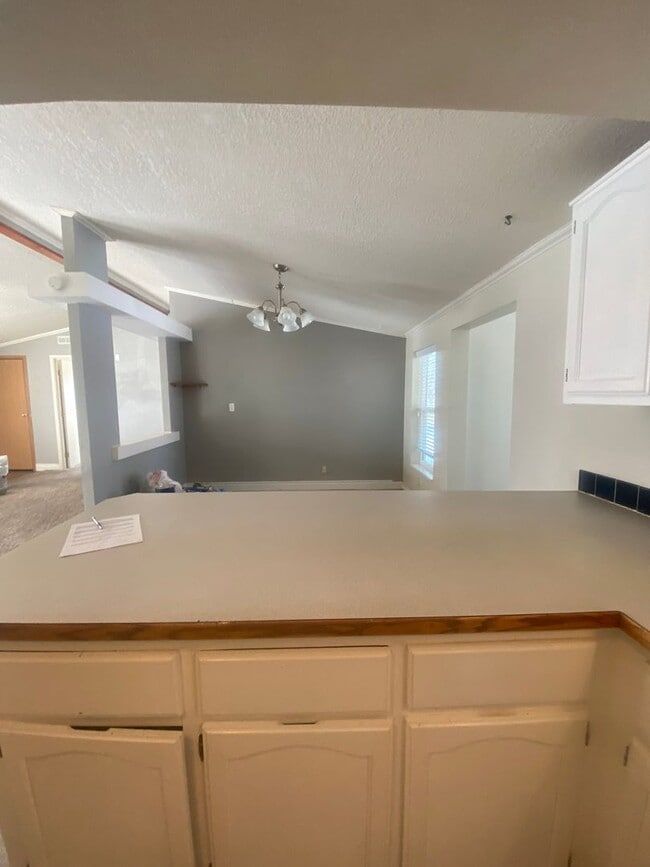 Foto del edificio - 4 Bedroom Single Family Home!