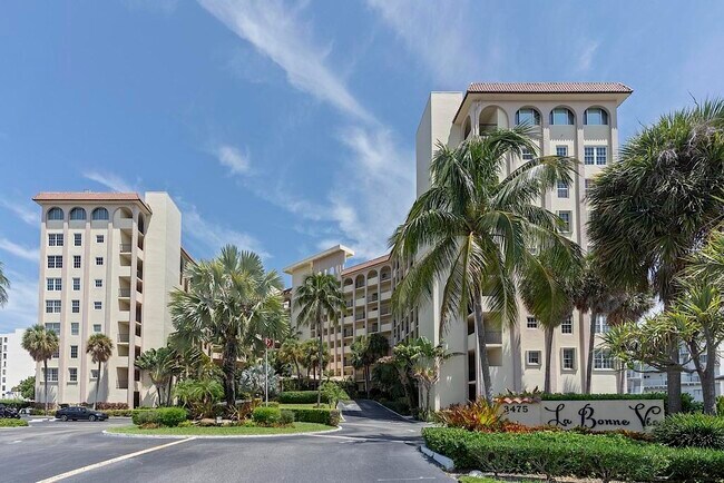 Foto del edificio - 3475 S Ocean Blvd