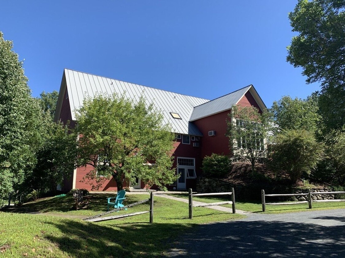 Primary Photo - Mint Real Estate Group Admin