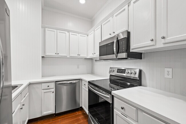 Foto del edificio - 235 6th St NW