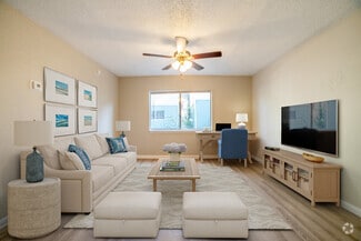 Building Photo - Lago Bello Apartment Homes
