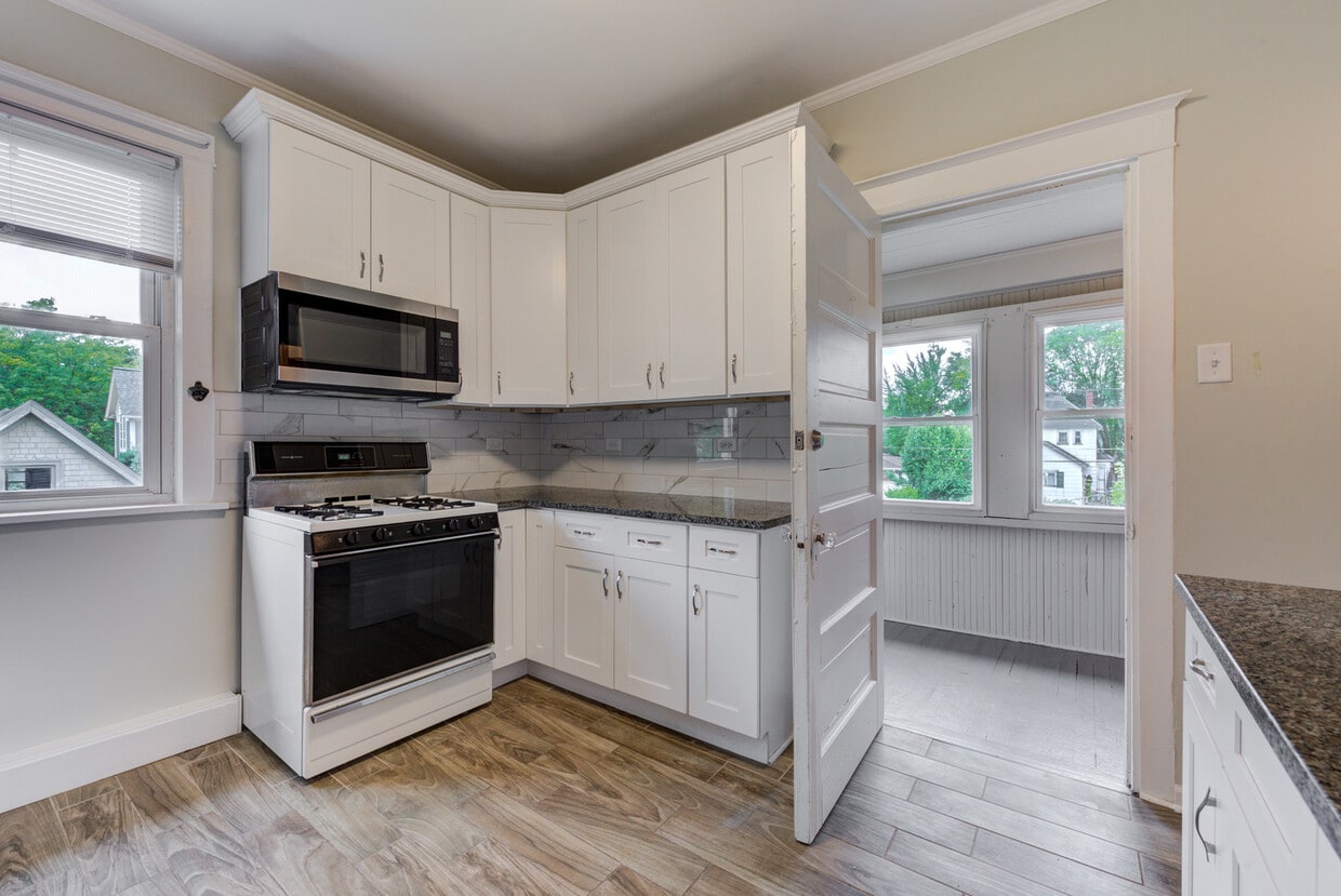 Foto principal - 311 E Lincoln Ave