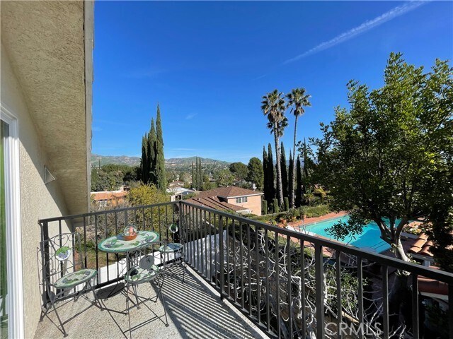 Foto del edificio - 19153 Clymer St