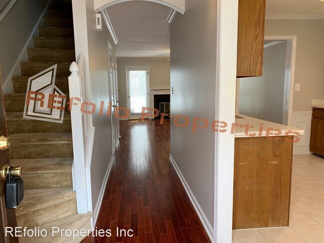 Building Photo - 2 br, 2.5 bath House - 110 Planetree Lane