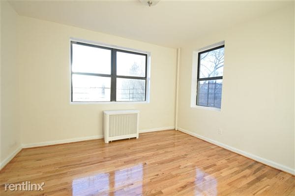 Building Photo - 3755 77th St