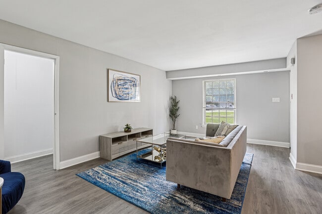 Building Photo - The Village of Pennbrook Apartments