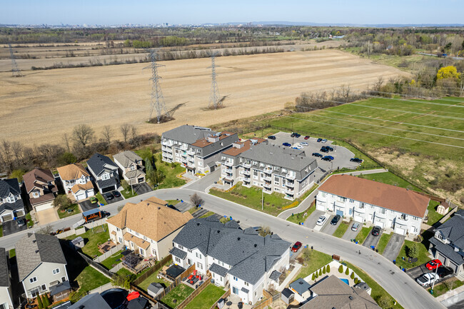 Photo aérienne - Whispering Winds Apartments