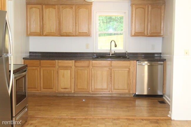 Foto del edificio - 3 br, 2 bath House - 1405 Virginia St