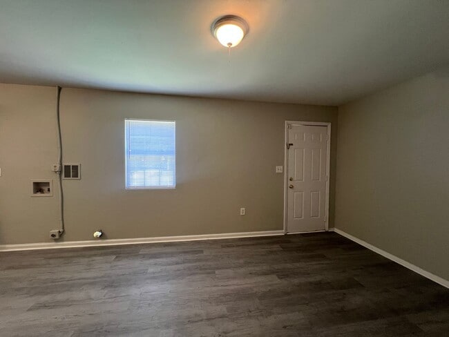 Building Photo - 3 Bedroom Home in Gastonia!!