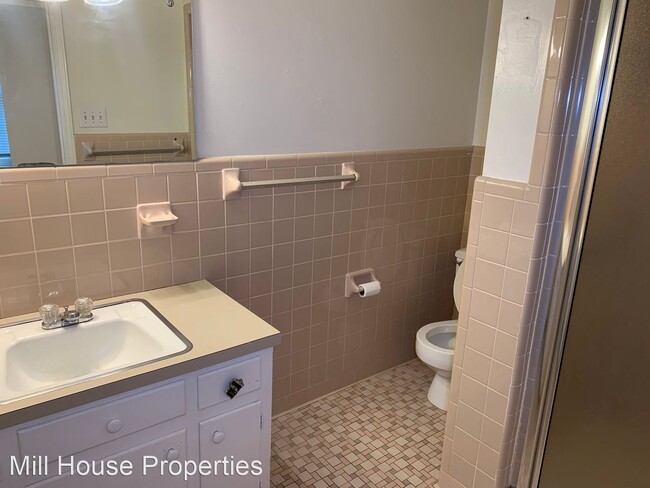 Foto del edificio - 1 br, 1 bath House - 119B North Street