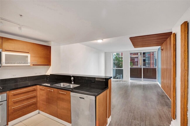 Building Photo - 244 Biscayne Blvd