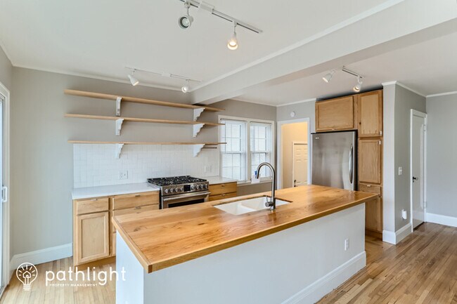 Building Photo - 4849 Xerxes Avenue South, Minneapolis, MN,...