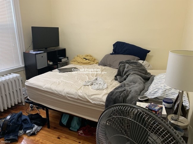 Building Photo - 3 br, 1 bath  - 17 Dow St # 1JE