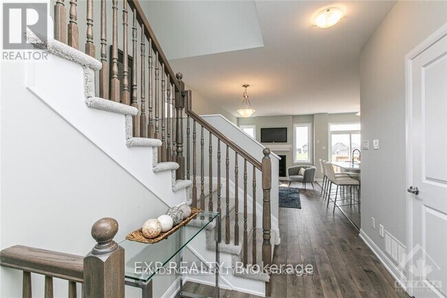 Building Photo - 115 Teelin Cir