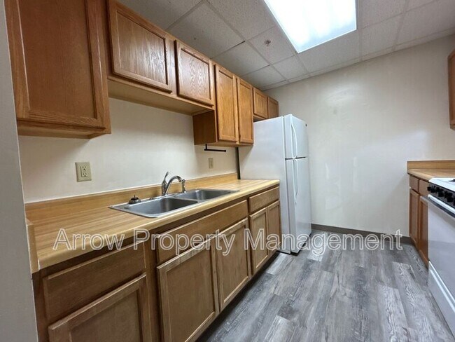 Foto del edificio - 731 E Crawford St