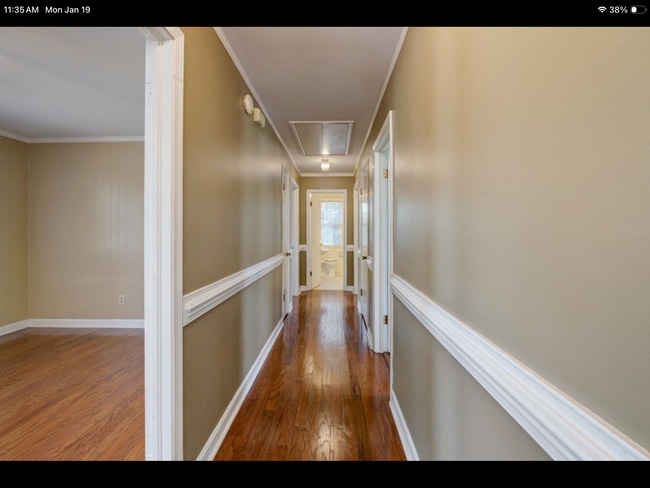 Building Photo - 1 Henrietta St