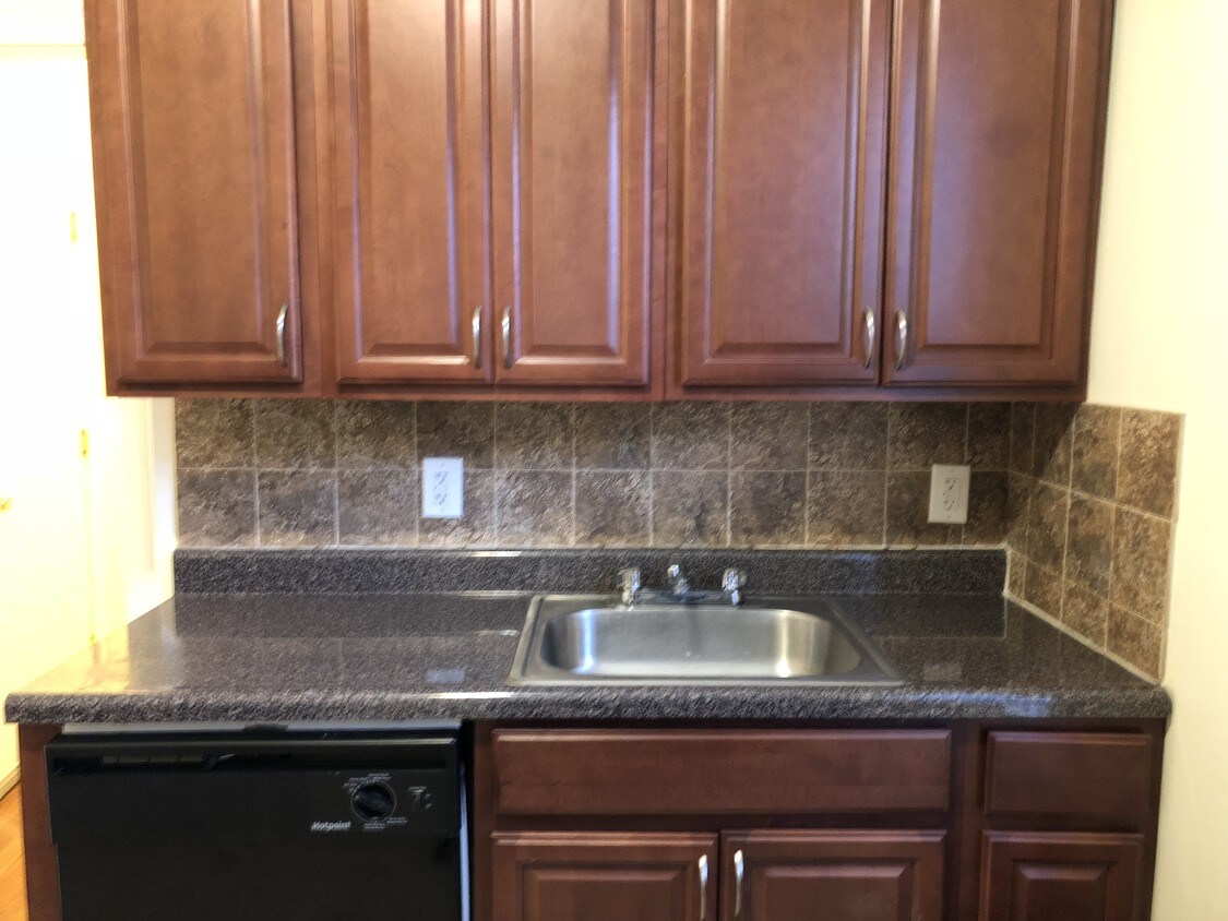 164 Clinton Ave Unit 16Q, Jersey City, NJ 07304 Condo for Rent in