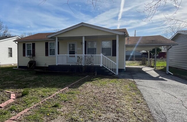 3 bedroom Ranch - 3 bedroom Ranch House