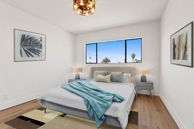 Building Photo - 152 S Alvarado St