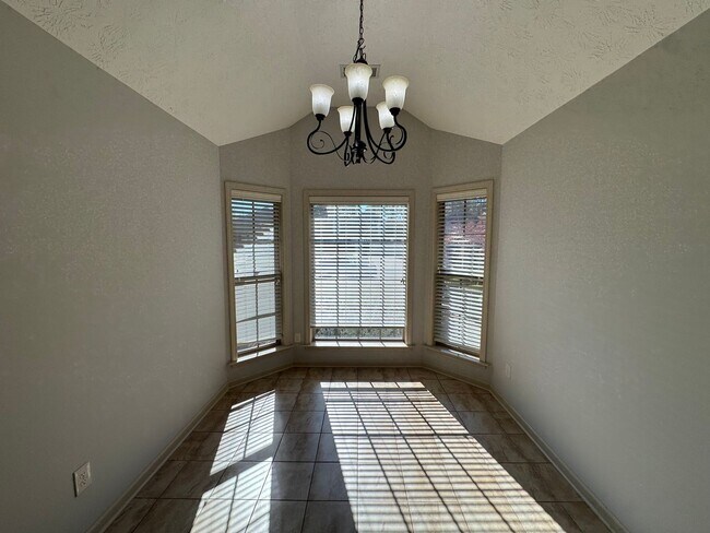 Foto del edificio - Pike Road Home