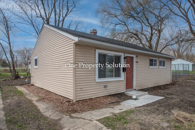 Building Photo - 4306 Louisiana Pl