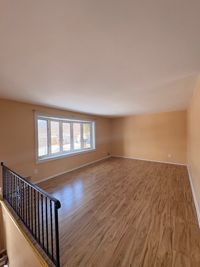 Foto del edificio - 910 Logwood Rd