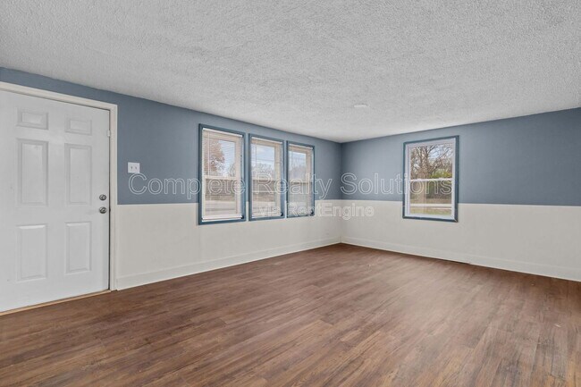 Foto del edificio - 465 S Dade Ave