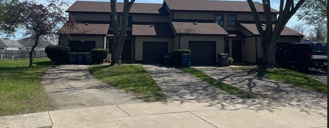 Building Photo - 4216 Foxfire Ct