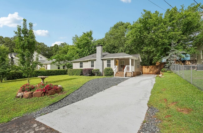Foto del edificio - 1605 Wellswood Dr SE
