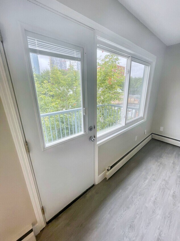 Building Photo - Delaney Place