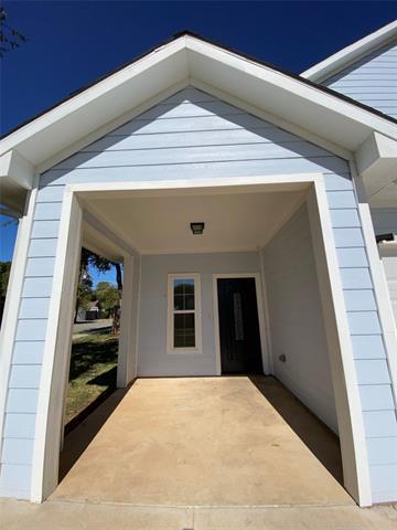 Building Photo - 5838 Humbert Ave