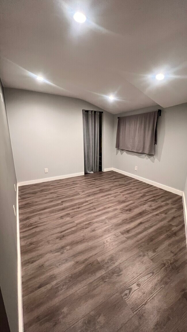 Foto del edificio - 1579 Belgreen Dr