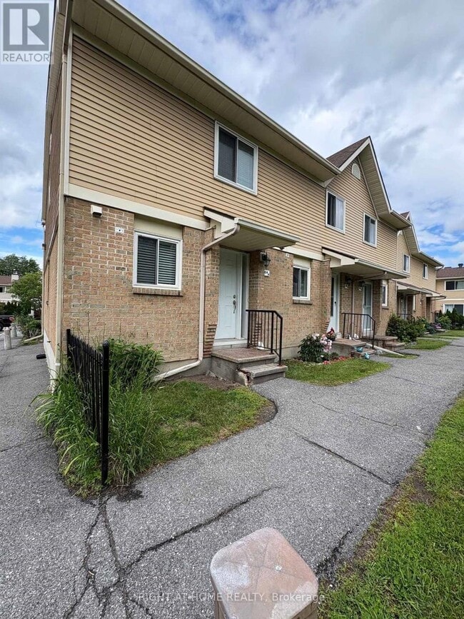 Building Photo - 104 Valley Stream Dr