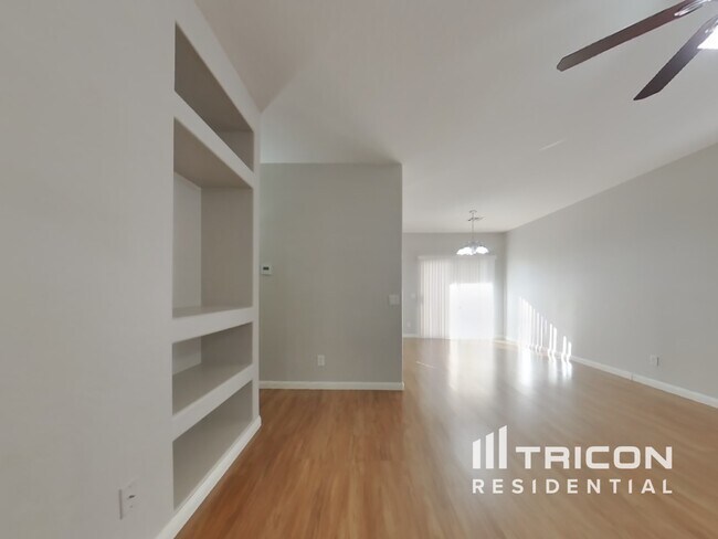 Building Photo - 22230 N 29th Dr