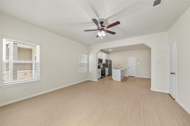 Foto del edificio - 712 W Dallas St