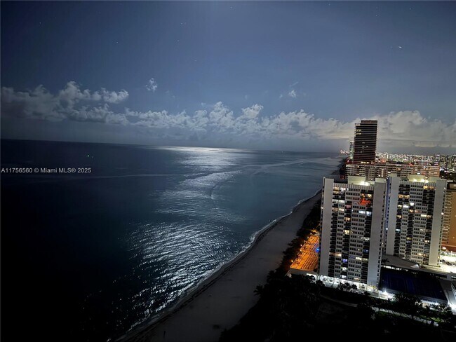 Foto del edificio - 1830 S Ocean Dr