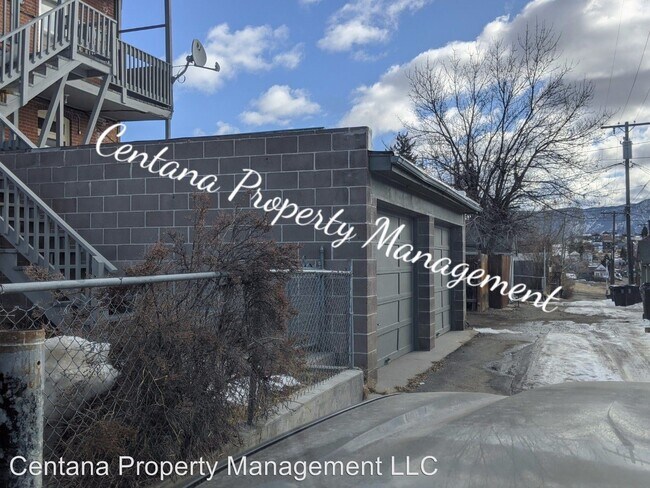 Building Photo - 942-944 W Woolman St