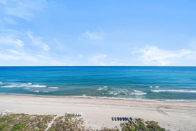 Foto del edificio - 2066 N Ocean Blvd