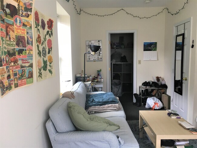 Foto del edificio - 606 Columbus Ave