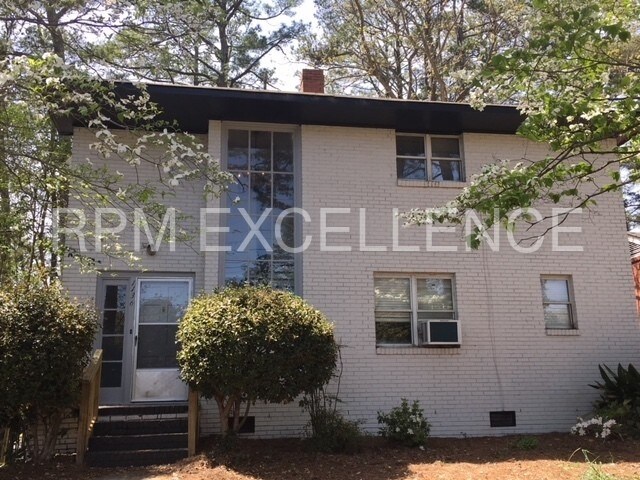 Primary Photo - 1136 Gorman St