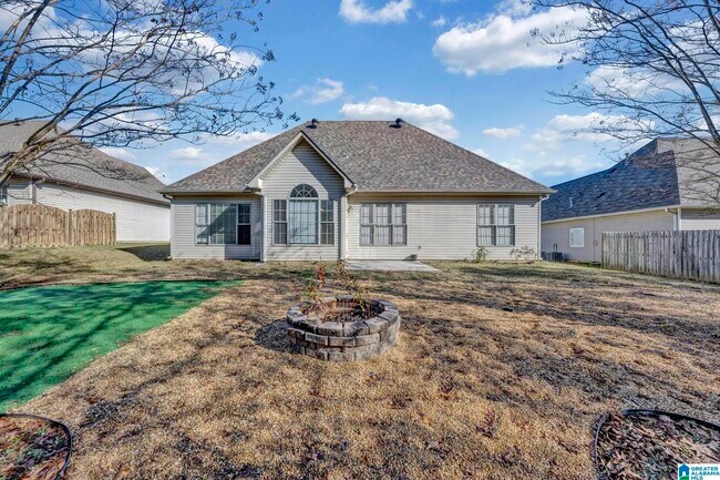 Building Photo - 237 Camden Lake Dr