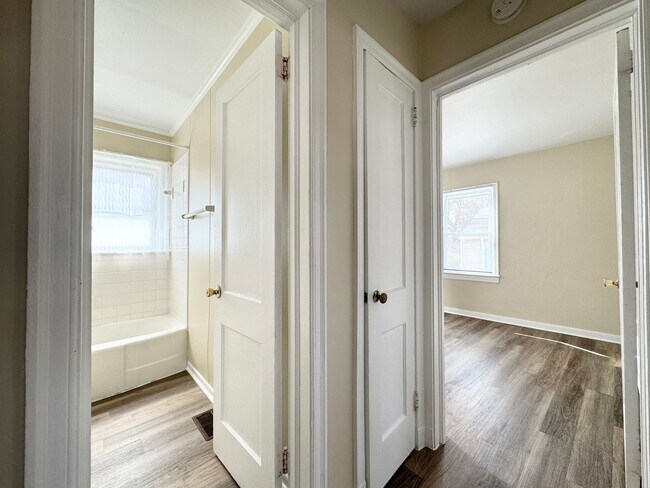Building Photo - Wonderful 2 Bedroom Home in High Point!